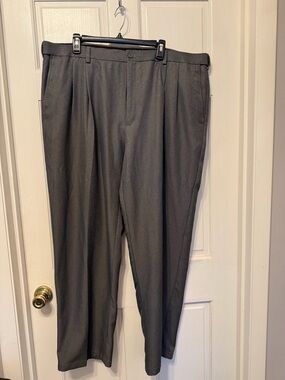 Haggar Men's Charcoal Dress Pants